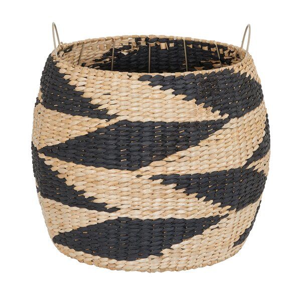 Zig Zag Barrel Wicker Basket added by Cheryl Mosley