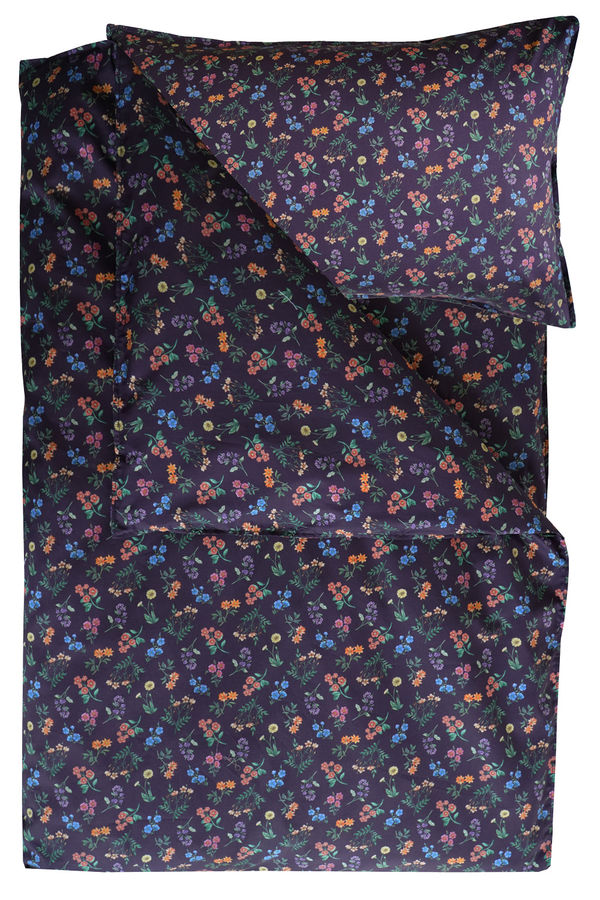 Bedding made with Liberty Fabric ANNIE added by Melanie Thomas
