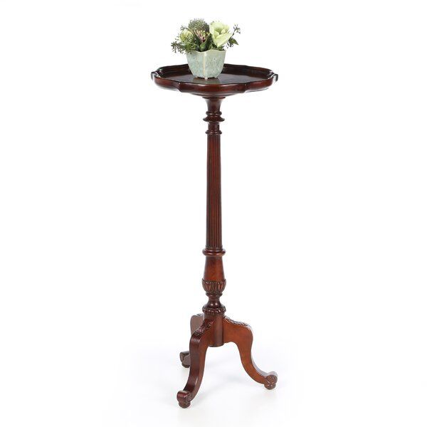 Crinole Plant Stand added by Mary Kent
