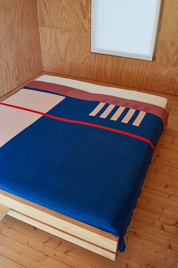 VELD XL plaid 004 | Belgian Artists E-shop added by Melanie Thomas