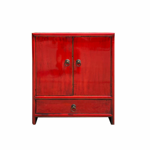 Distressed Gloss Red Lacquer Nightstand added by Jamila Yasmeen