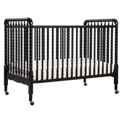 DaVinci Jenny Lind 3-in-1 Convertible Crib added by Spoak Member