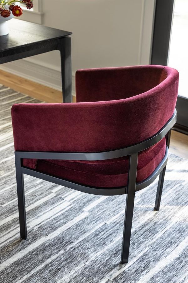 dining chairs  added by HELEN SALGADO