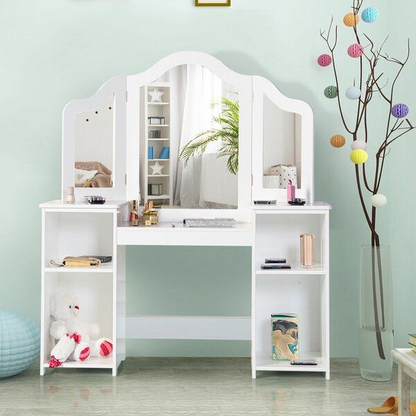 Clearview Vanity added by Jacqueline Carrington (Jones)