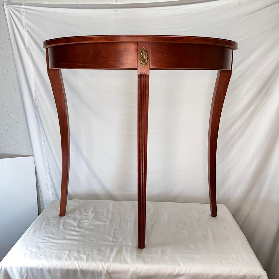 Vintage Ethan Allen Demi-Lune Table added by Hnia Usman