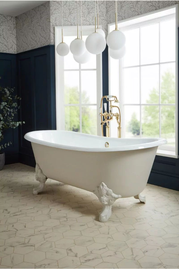 salcombe bathrtub added by Maggie Meimaridi