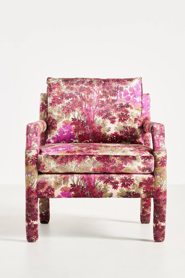 Vienne Velvet Delaney Chair added by Amanda Dennis