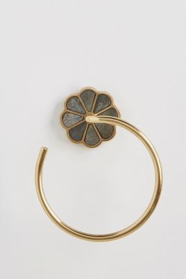 Botanist Towel Ring added by Ayesha Anwar