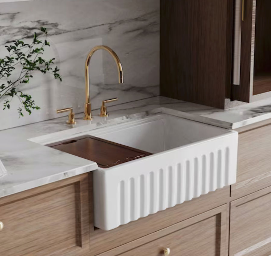 Farmhouse sink added by Britt Elexandria