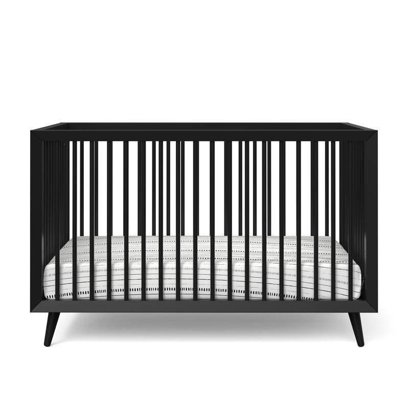 Cranbrook 4-in-1 Convertible Crib added by Francesca Pasquali