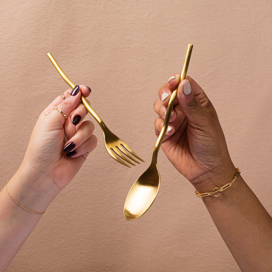 Squiggle 5-Piece Cutlery Set in Matte Gold added by Spoak 