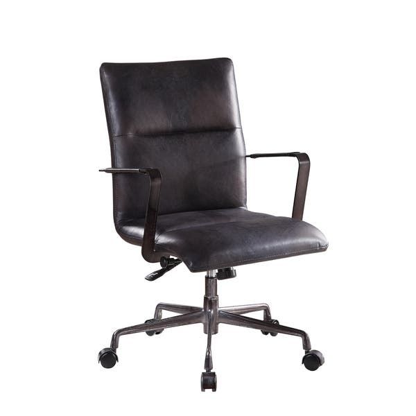 Desk chair added by Francesca Pasquali