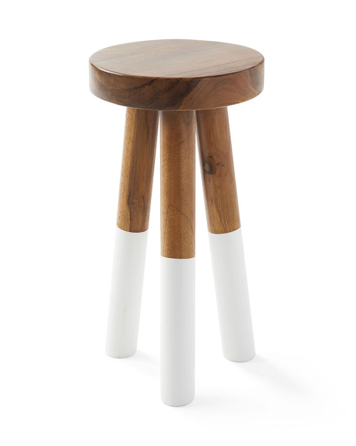 Dip-Dyed Stools added by Daniela Araya