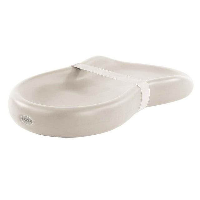 Keekaroo Peanut Changer added by Anya Hondel