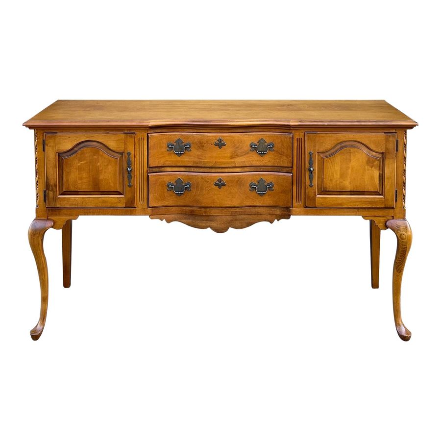 Pennsylvania House Traditional Queen Anne Maple Society Hill Sideboard or Buffet added by Sophie Pav