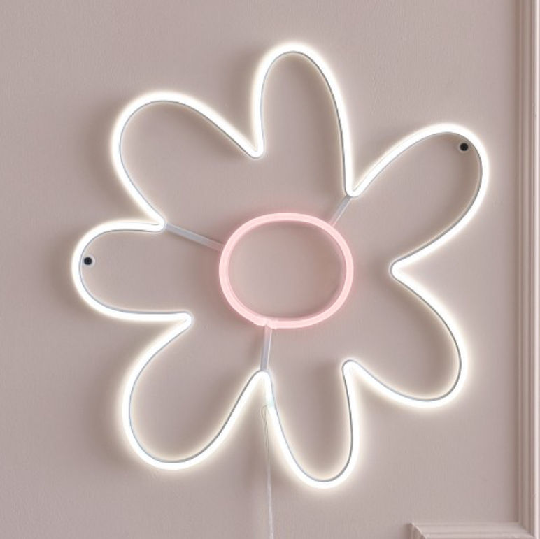 Daisy Lit LED Decor added by Olga Dragieva