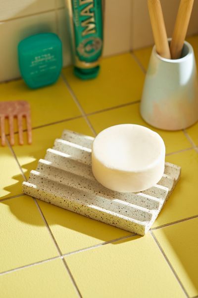 Pretti Cool Terrazzo Soap Dish added by Katelyn Williams