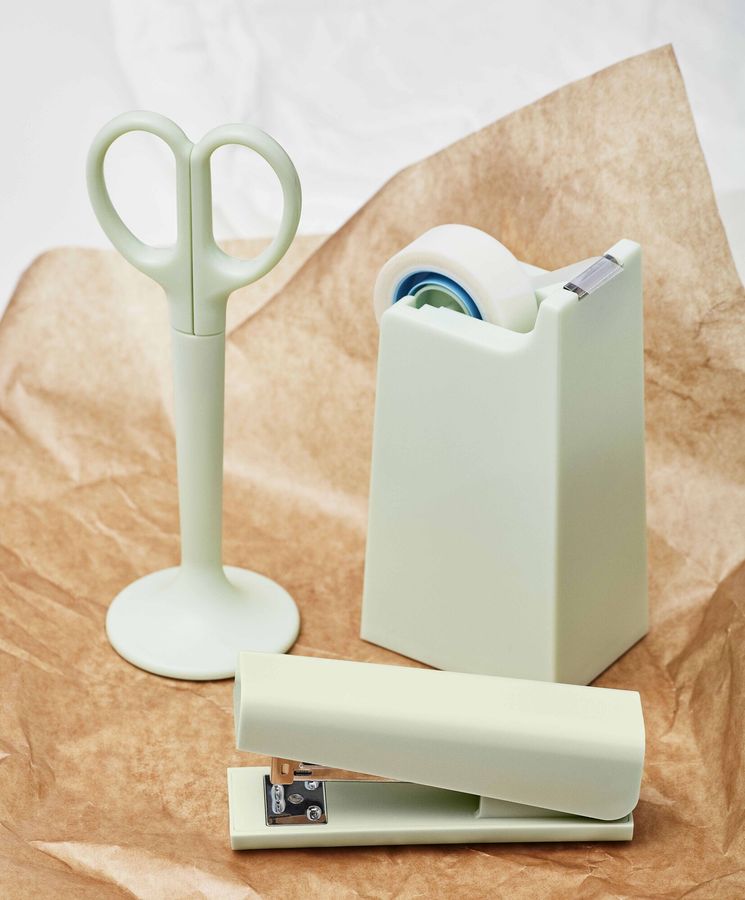 Anything Desk Set added by Joy Holtzclaw