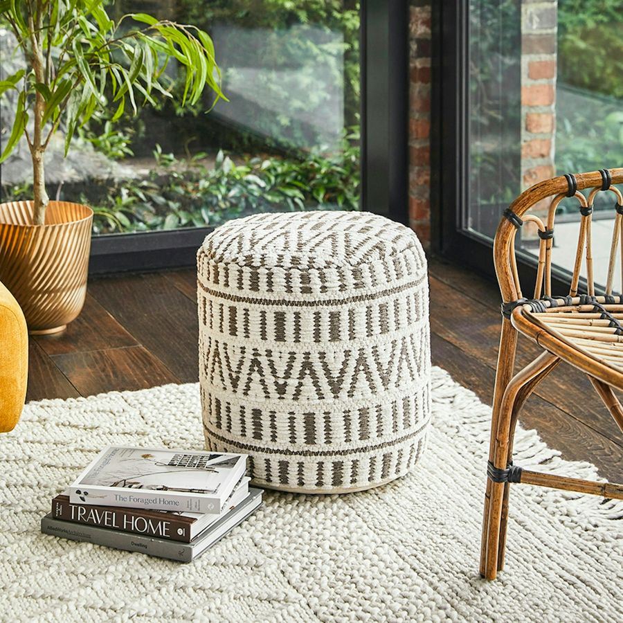 Bamba 16" Pouf added by Riki Przytula