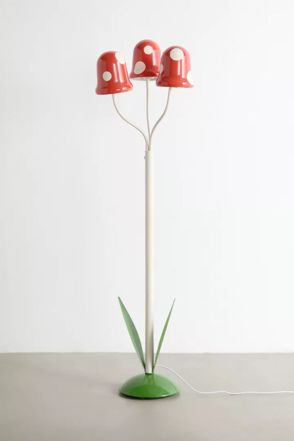 Mushroom Cluster Floor Lamp added by Daniela Ulloa Villarreal