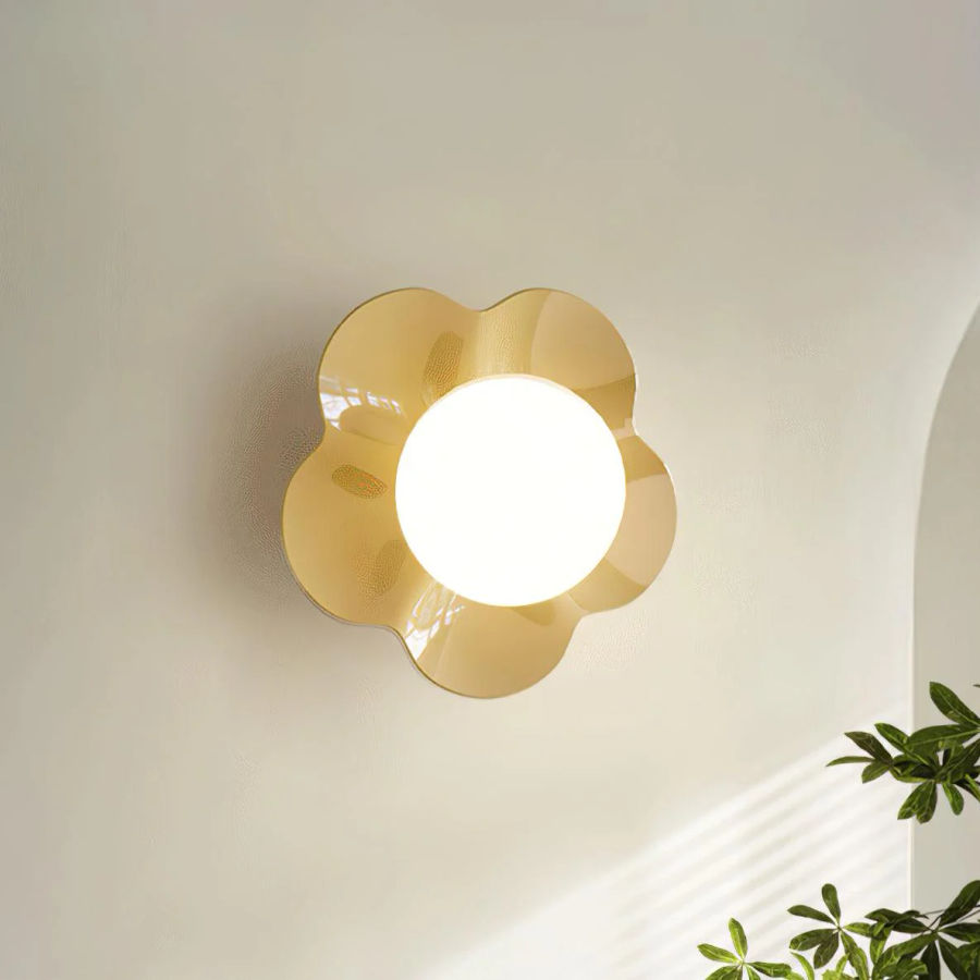La Fleur Wall Lamp 7.9″- 6.7″ added by Rochelle Bloom