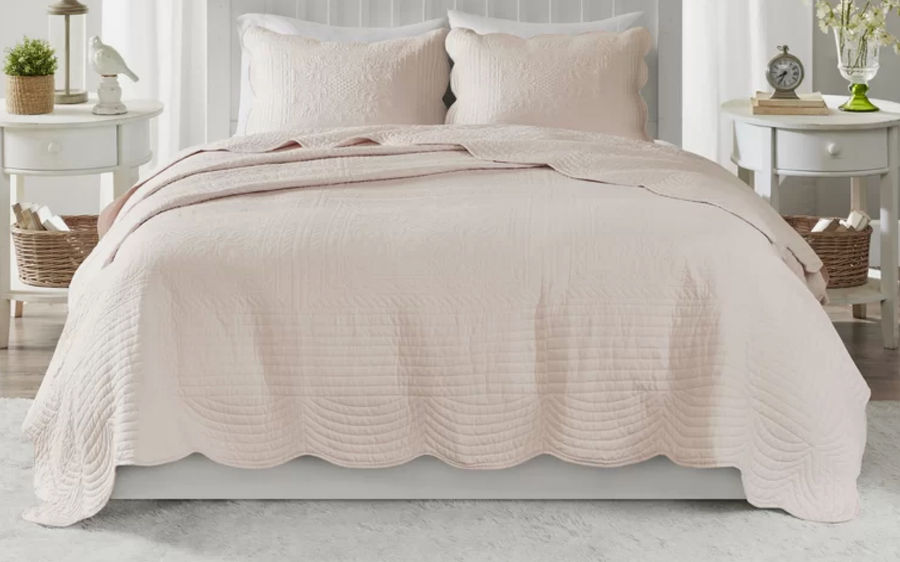 Madison Park Tuscany Scalloped Edge Quilt Set & Reviews | Wayfair added by Hayley Wechsler
