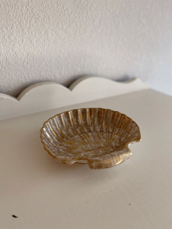 Vintage Shell Shaped Catch All - Etsy added by Sarah Harvey