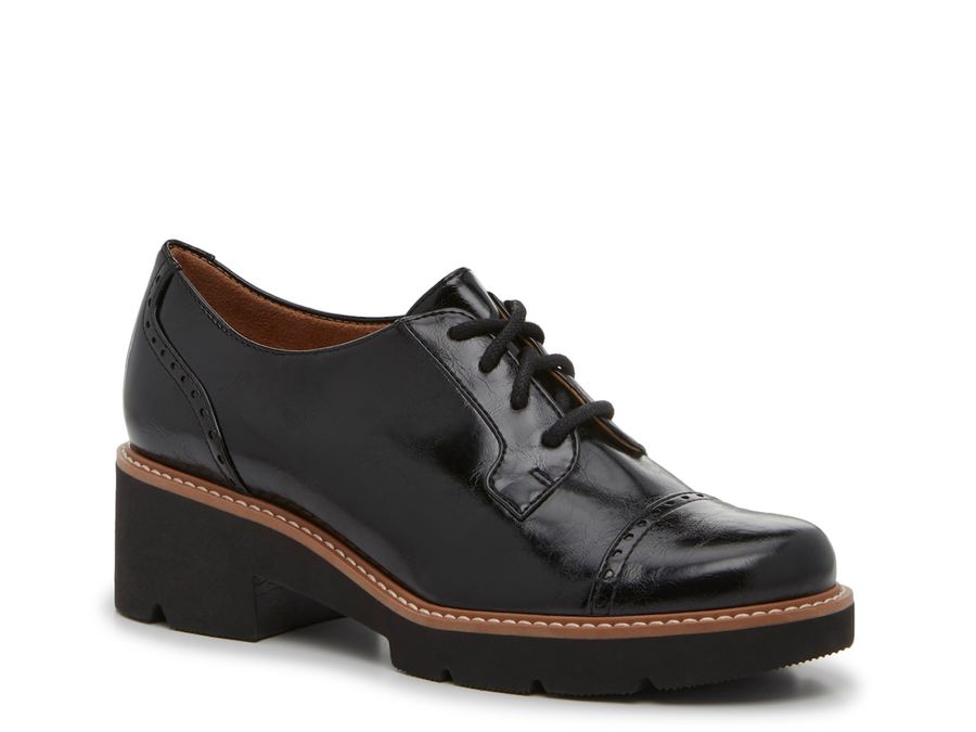 Naturalizer Cabaret Lace-Up Platform Oxford added by Julia Byrum