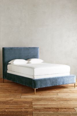 Slub Velvet Edlyn Bed added by Abbey Eilermann