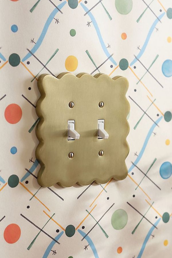 Wiggle Switch Plate added by Hannah O’Rear