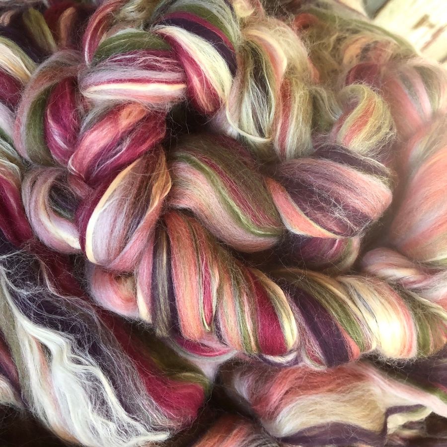 ROVING, Valentine, Spinning Fiber,bouquet of Roses Spinning Wool,pink Green Burgundy Roving,wet Felting Roving,weaving Roving - Etsy added by Melanie Thomas