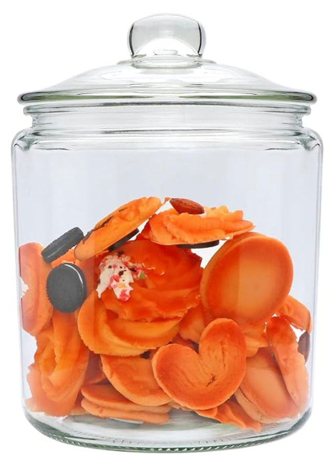 1 Gallon Glass Jar added by Rachel Mazur