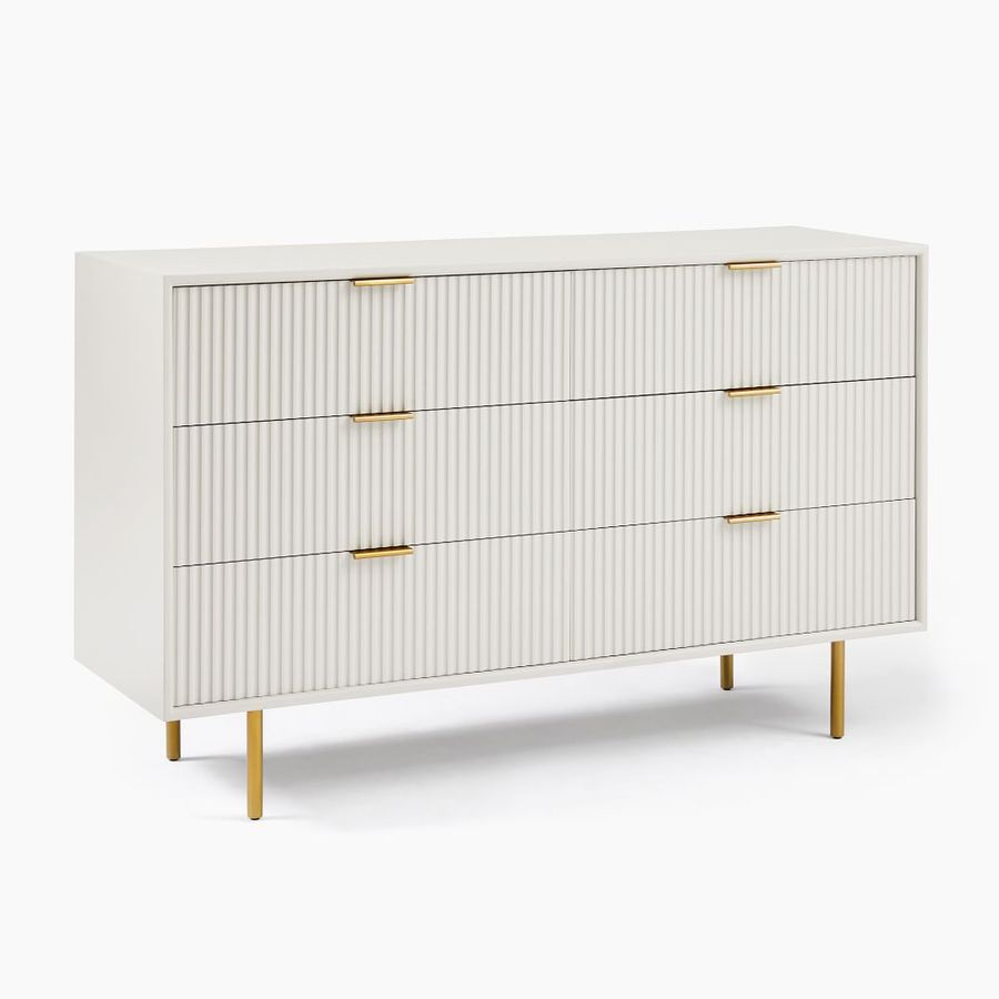 Quinn dresser  added by Olga Dragieva