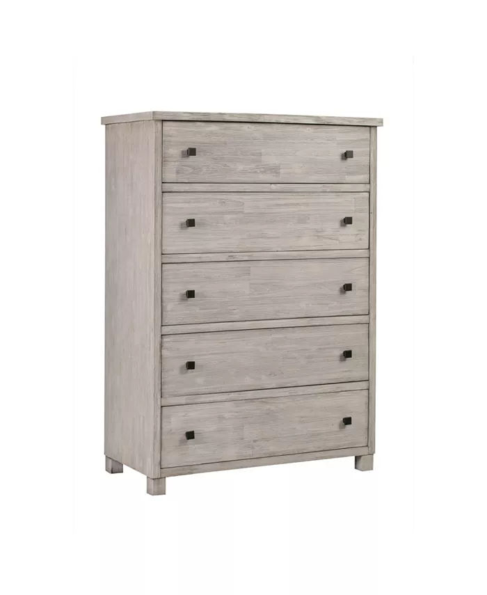 Canyon White Chest  added by Spoak Member