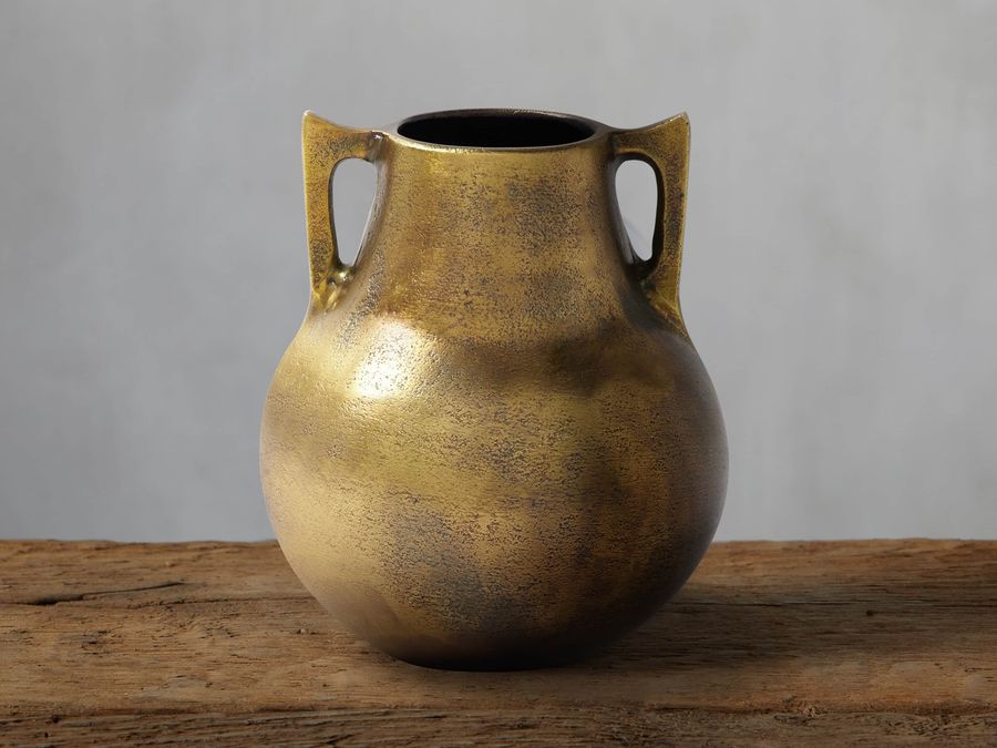 Taddeo Low Pot added by TYRA TROTMAN