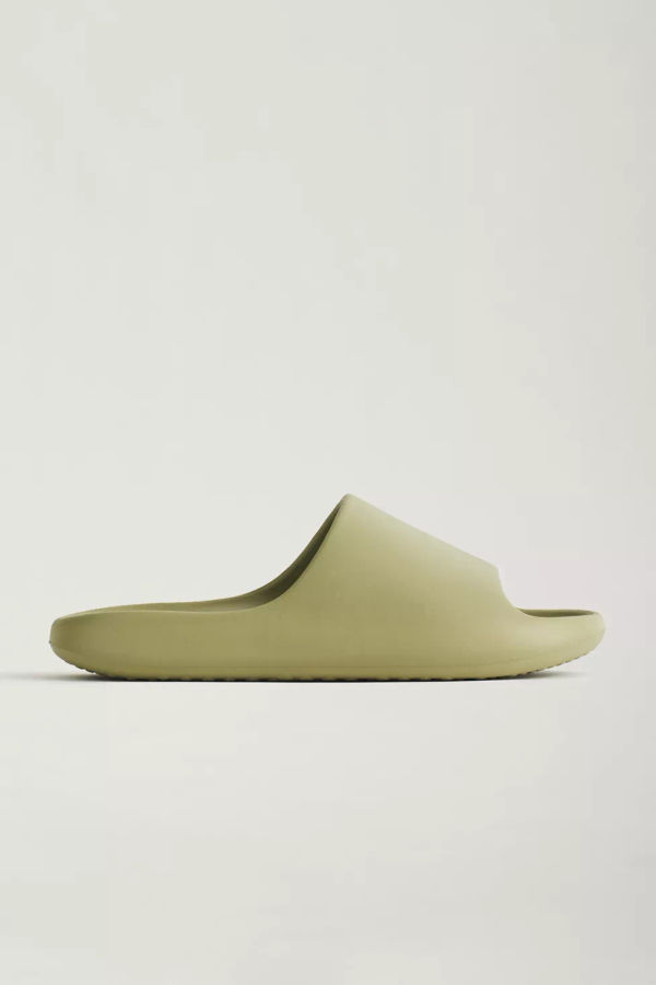 UO EVA Sandals added by Jessica Durdon