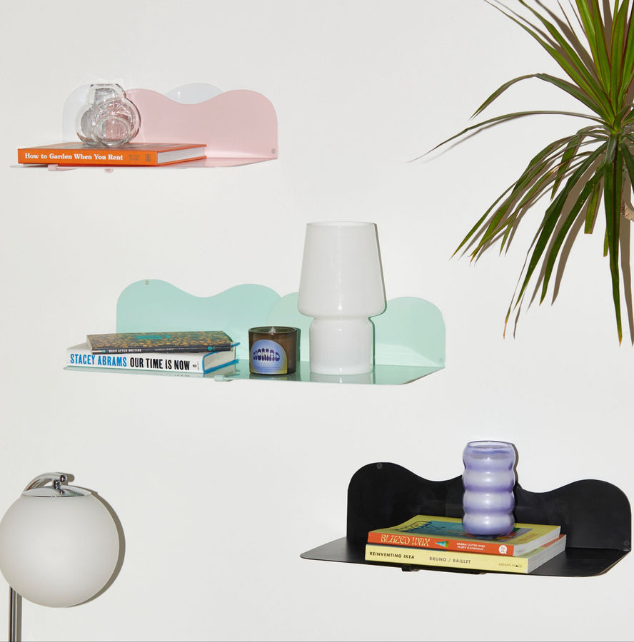 Expandable metal shelf set added by KemptNO LLC
