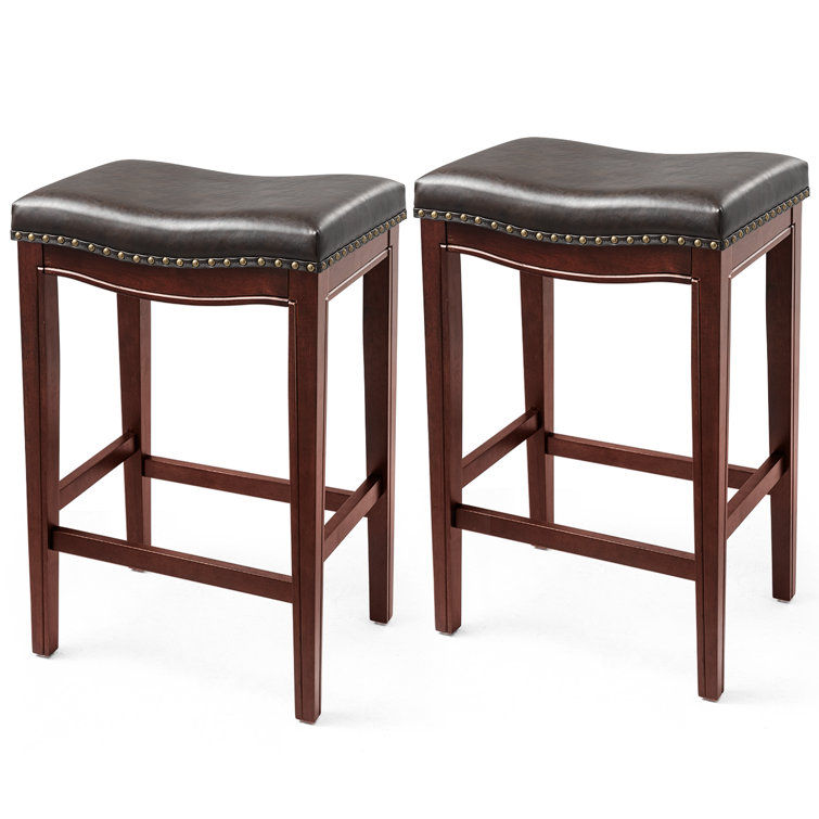 Donnalyn Stool added by Christina Robinson