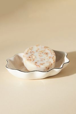 Le Marais Soap Dish added by Ayesha Anwar
