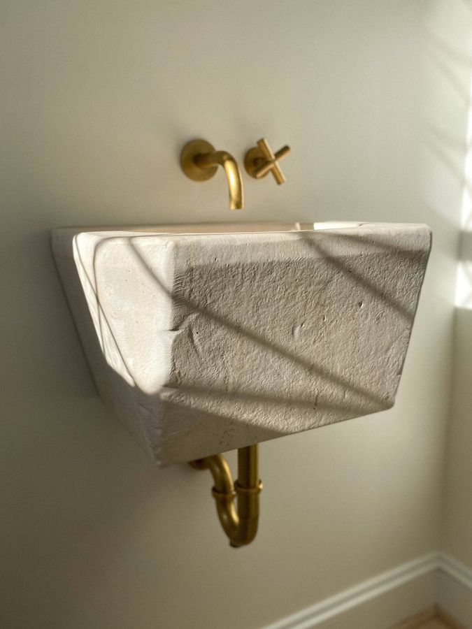 Crema Antiqued Floating sink added by Evie Leigh