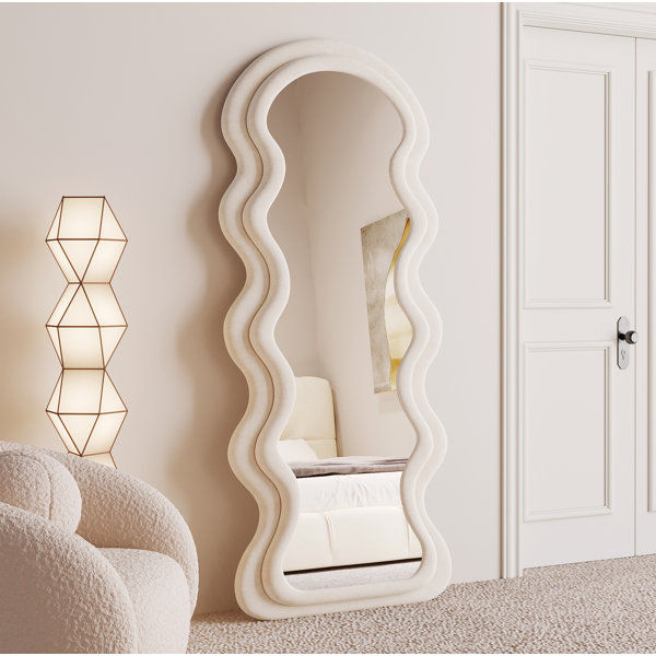 Wavy Mirror added by Caroline Osborn