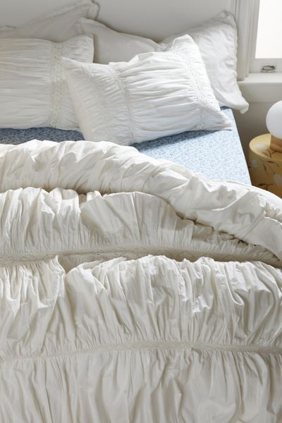 Eliza Ruched Duvet Cover added by Caitlin Ackerman