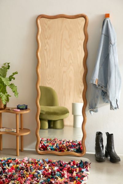 Squiggle Mirror added by Jada Williams