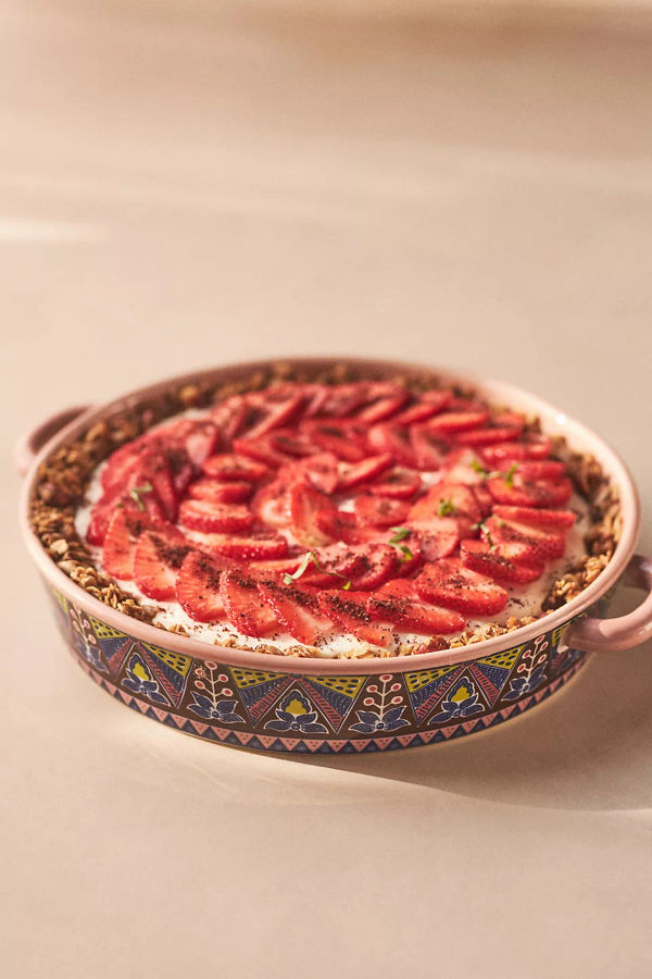Jerrelle Guy Pie Dish added by Olga Dragieva