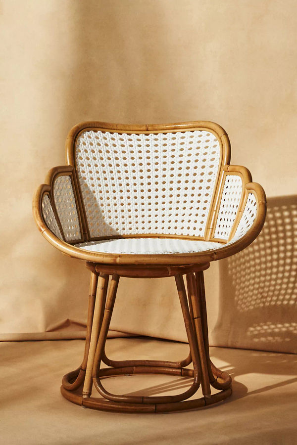 Tulip Indoor/Outdoor Chair added by Maggie Rousseau