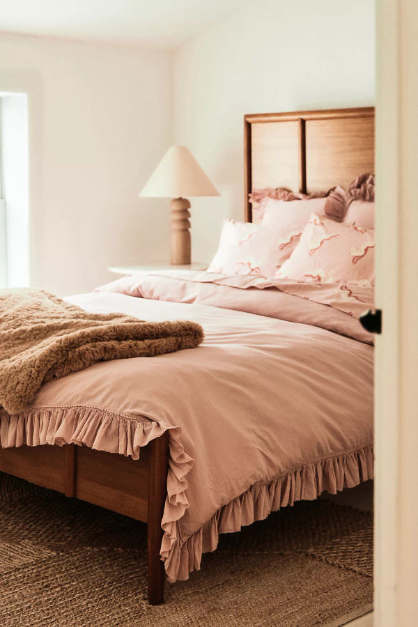 Ruffled Organic Spa Sateen Duvet Cover added by Camille Simmons