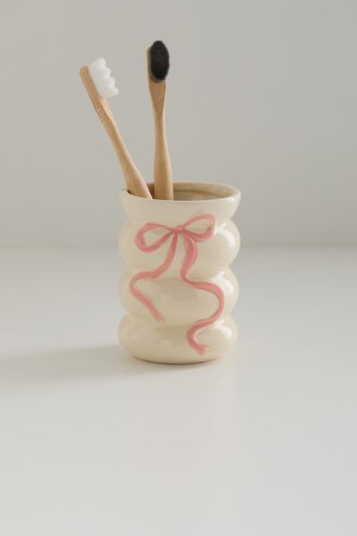 Bow Bath Tumbler added by Lisa Beddigs