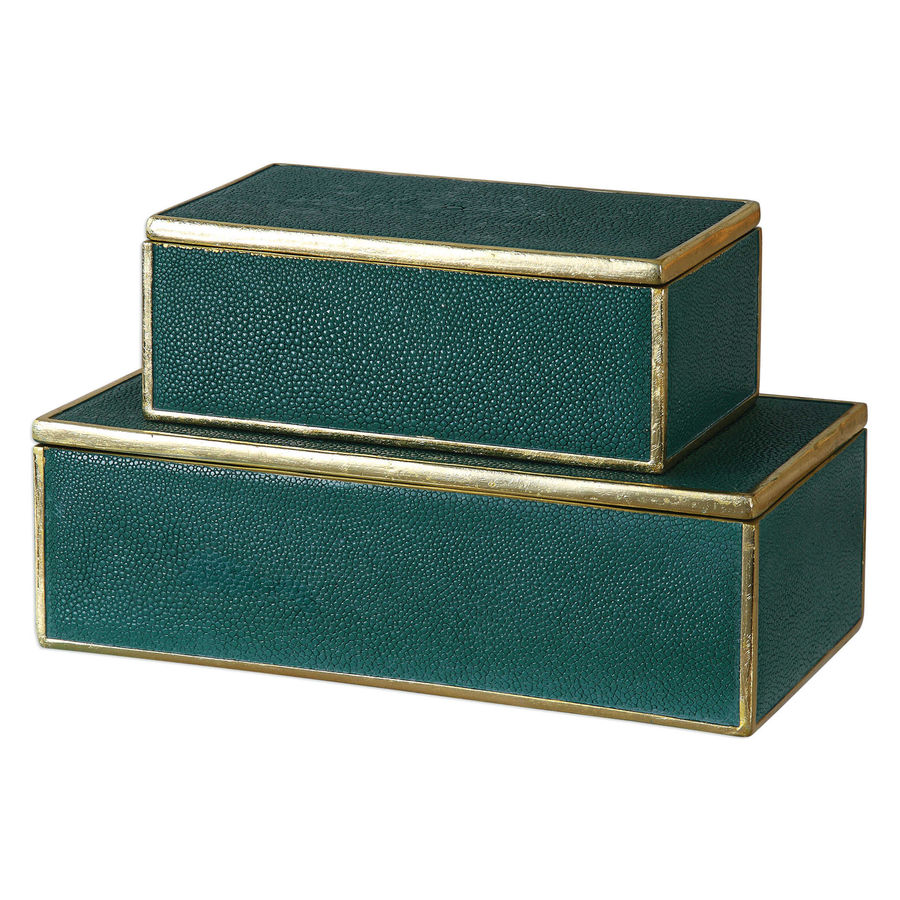 Karis Boxes, S/2 | Uttermost added by Spoak Member