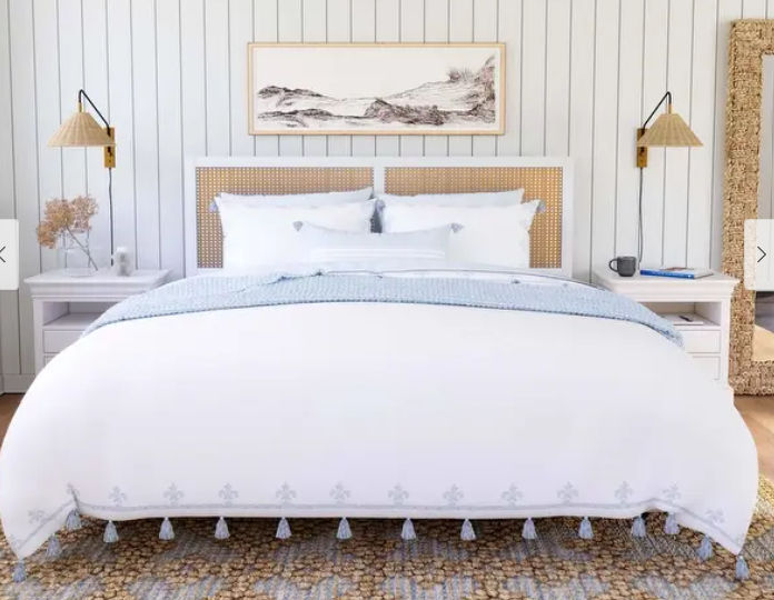 Hillsdale Furniture Serena Wood and Cane Panel Bed added by Norian Medina