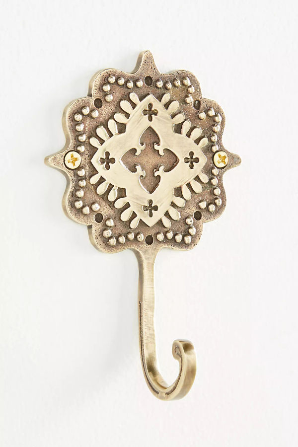 Beatrix hook added by Danyale McCurdy-McKinnon, PhD